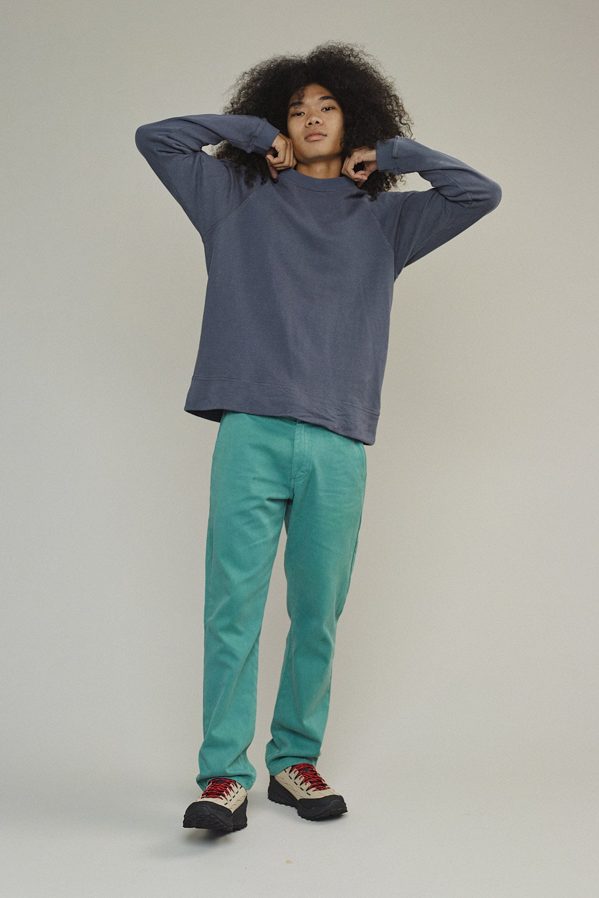 Sierra Raglan Sweatshirt